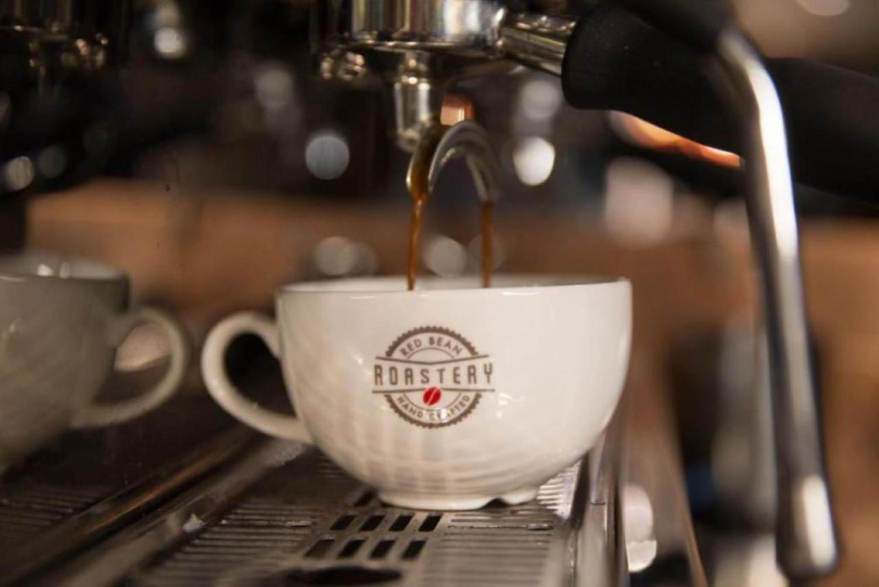 Clayton Hotel Manchester City Centre المظهر الخارجي الصورة Red Bean Roastery