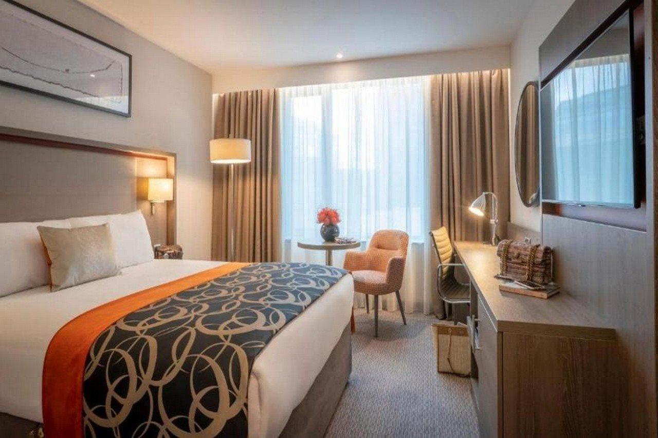 Clayton Hotel Manchester City Centre المظهر الخارجي الصورة A room at the hotel